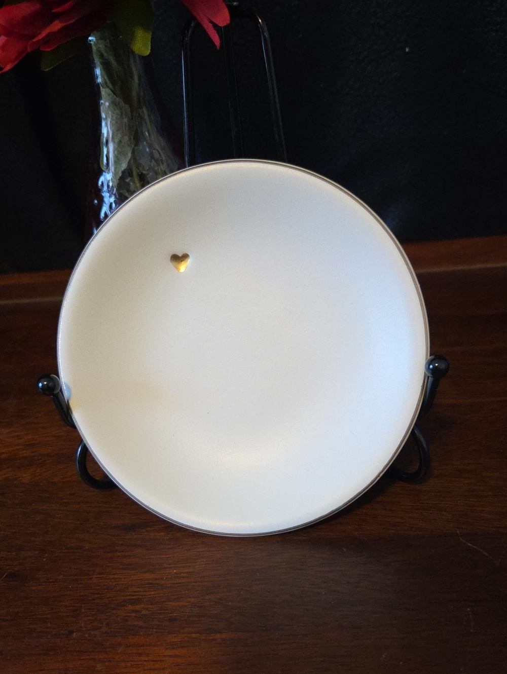 THIRTY-ONE White Ceramic Trinket Tray with Gold Heart Accent